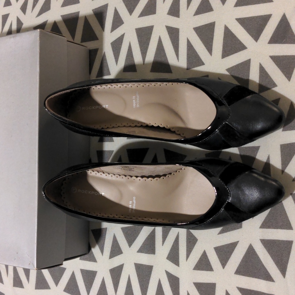 Rockport CC Pleated Pump Heels, Black, size 9, Like New